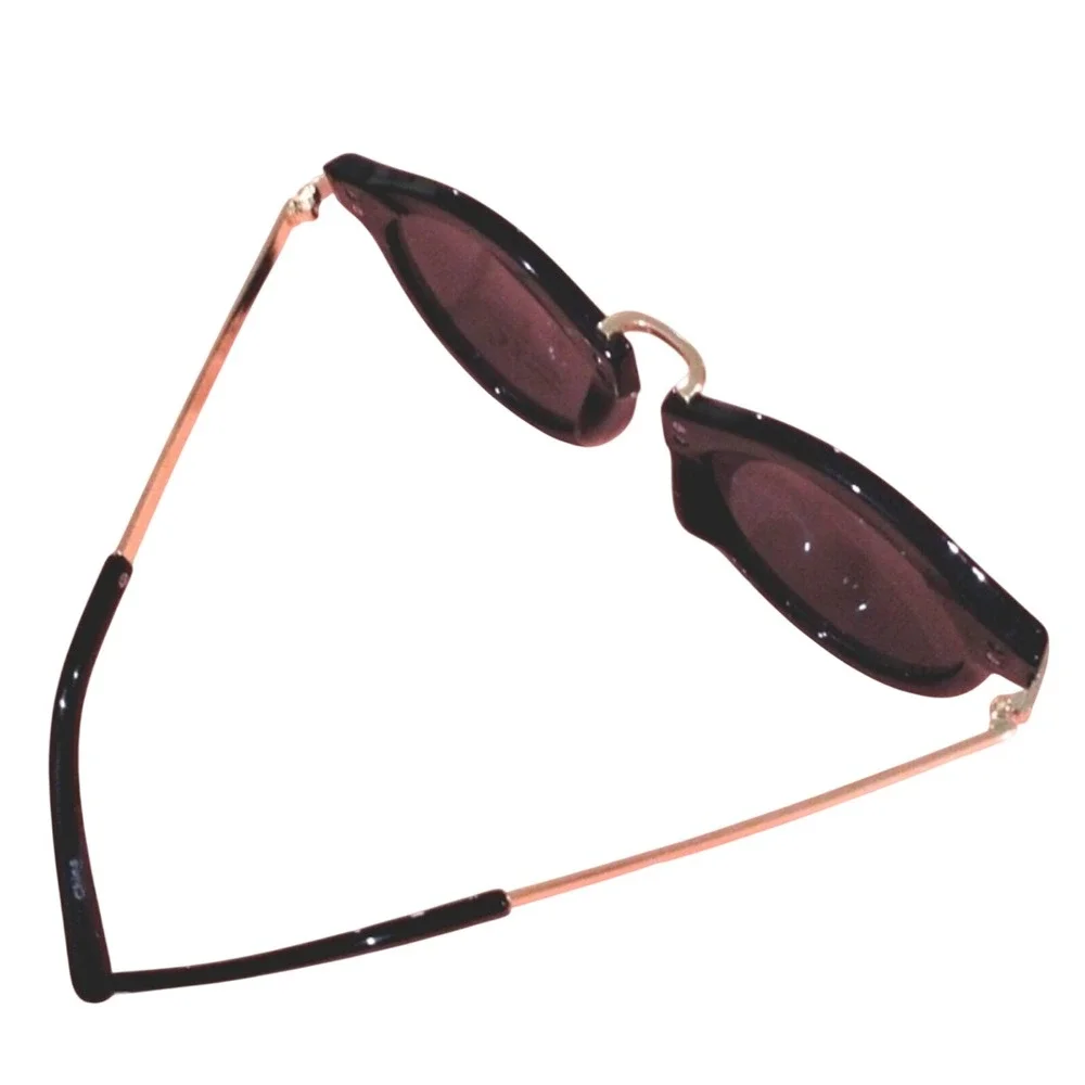 Round Sunglasses Celebrity Look Black‎ Gold Arrow Metal Sides City Chic Modern
